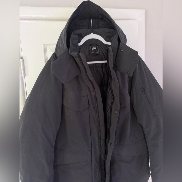 New Nike snow Jacket Sportswear Tech Pack Down Fill Parka Dark Grey Men's Coat - Picture 14 of 16